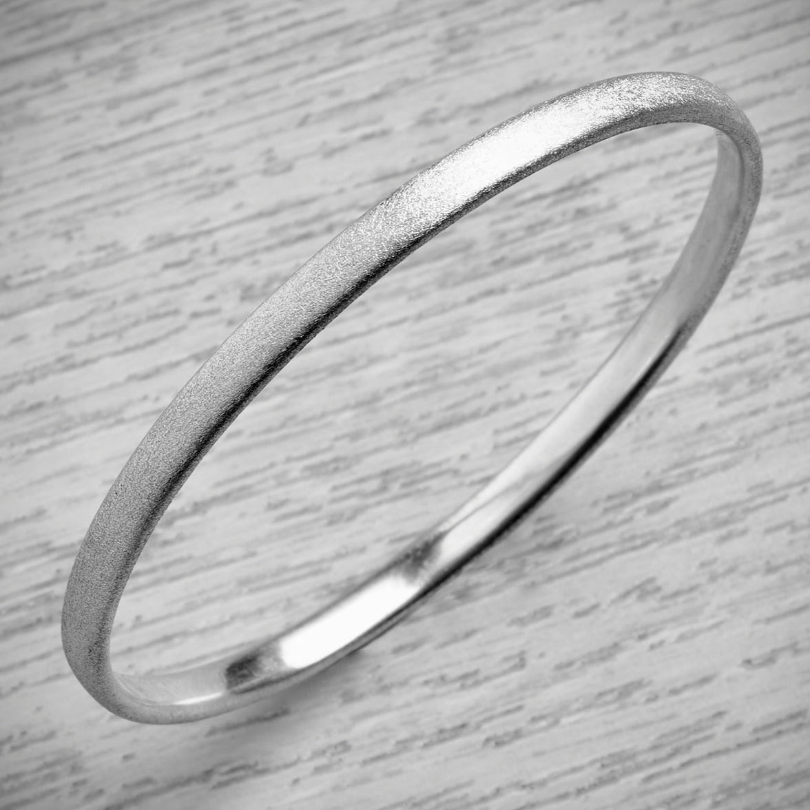 Silver Sturdy Stacked Frosted Bangle