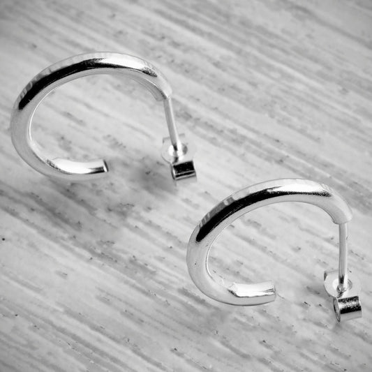 Huggie Stacking Hoop Hammered Lines Earrings By Emma White