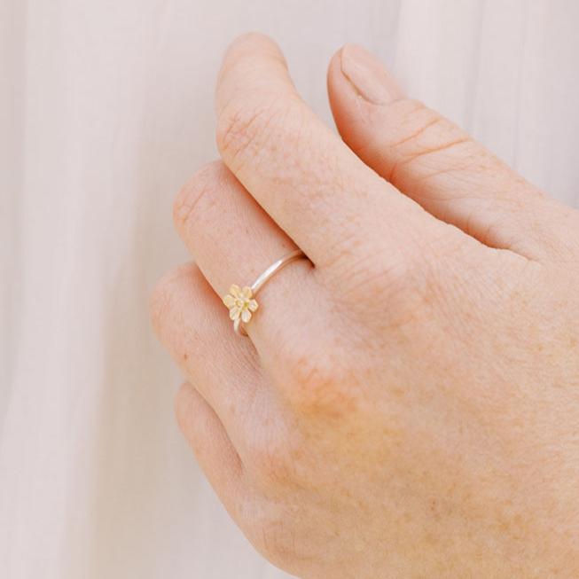 Silver & 9ct Gold Daffodil Ring by Elin Mair