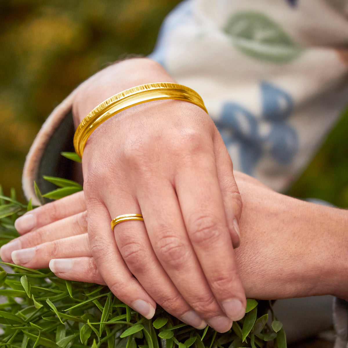 18ct Gold Vermeil Sturdy Stacked Bangle Bundle