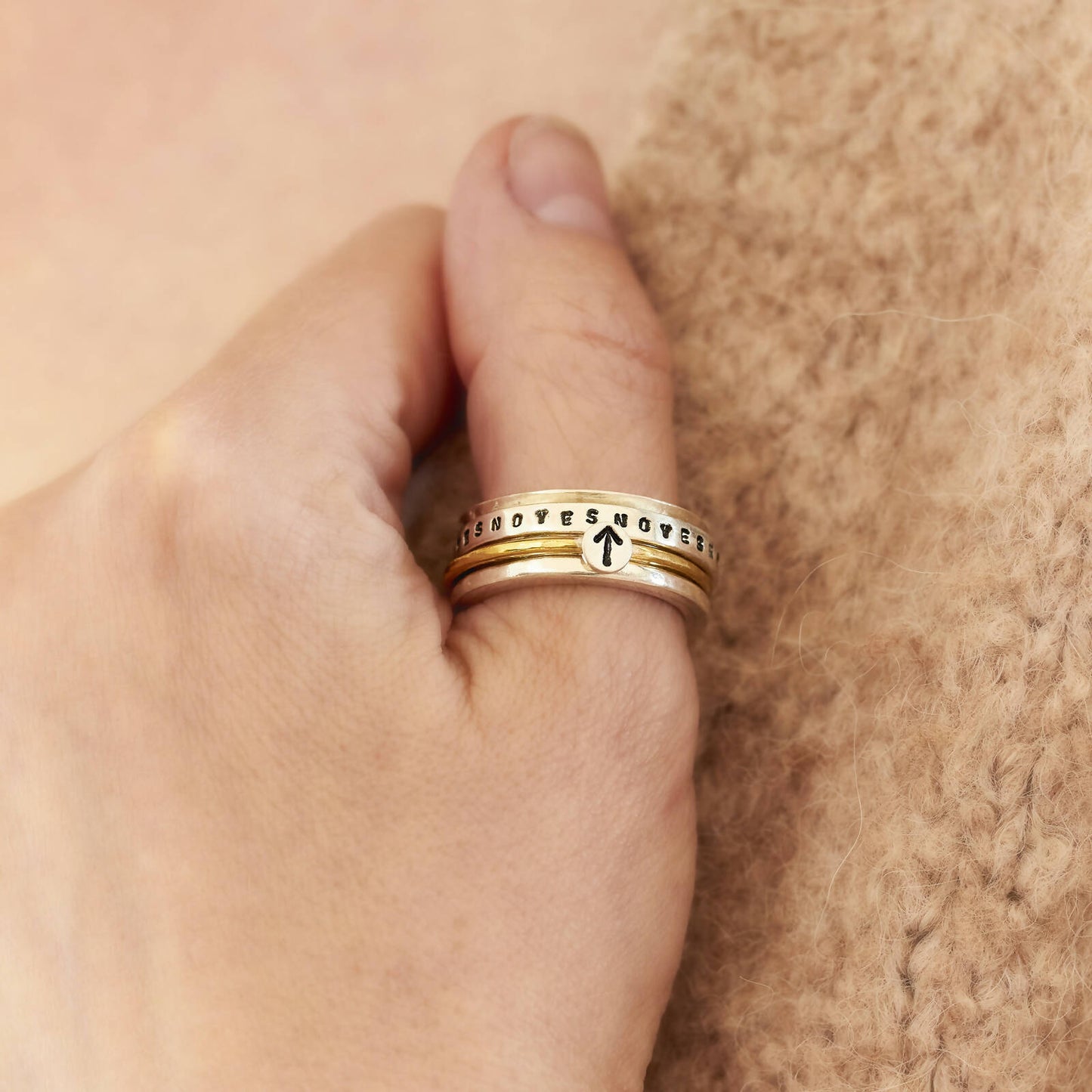 YES/NO Simple Spinning Ring by Emma White