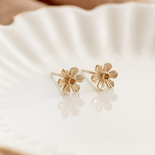 9ct Gold Daffodil Stud Earrings by Elin Mair