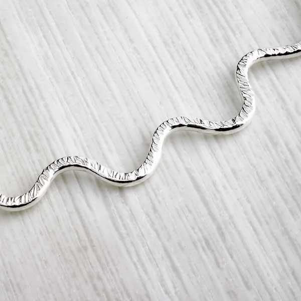 Hammered silver wiggle handmade necklace, crop shot, by Alice Chandler-3
