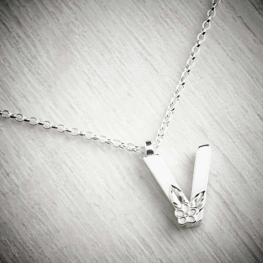 V initial pendant by elin mair, available from the jewellery makers. iMAGE PROPERTY OF EMMA WHITE-0