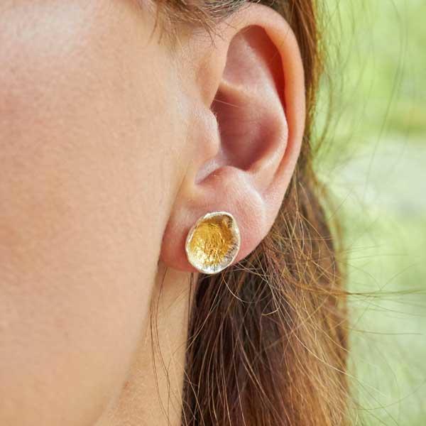 Silver and Gold Oyster Cup Stud Earrings by Fi Mehra. Image property of THE JEWELLERY MAKERS-2