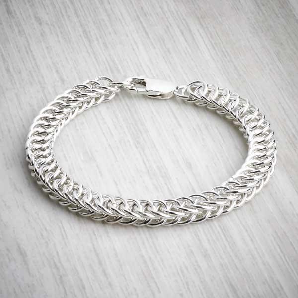 Silver Chainmaille Half Persian Bracelet by Laura Brookes. Image property of THE JEWELLERY MAKERS-0